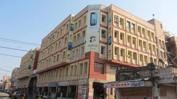 Raisar Plaza, Electronics store in Jaipur, Rajasthan